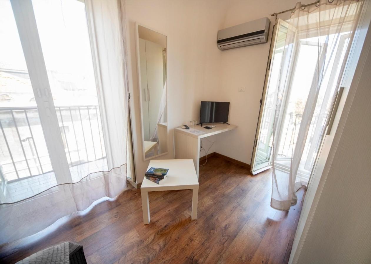 Zurria Rooms Catania Ngoại thất bức ảnh